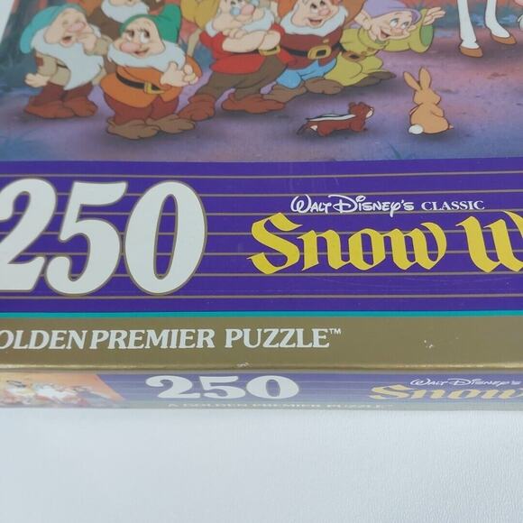 Golden Premier Puzzle Walt Disney Snow White 250 Piece Puzzle NIB Dwarfs Classic - Picture 4 of 6
